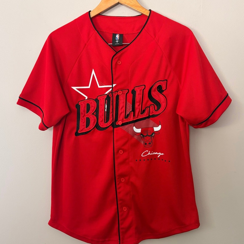 NBA Chicago Bulls Baseball Jersey Mens Medium Red Button Up Short Sleeve
